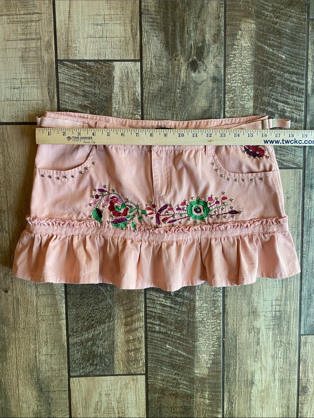 Aziz Peach Embroidered Ruffle Mini Skirt - Picture 5 of 7
